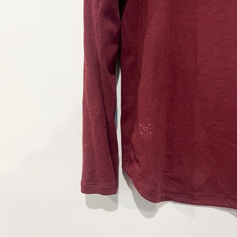 lululemon athletica stylish burgundy